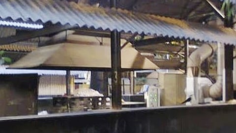 shortness of crematorium gas right in belgaum