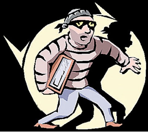 The thief took the money by the time he got to the Morning Walk