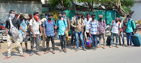 कोरोना : पोटात काहीच नसताना तीन दिवस ते तसेच चालले