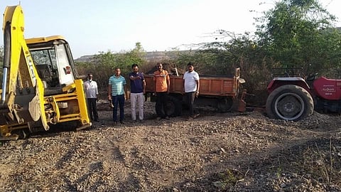 crime case in sangli sand robbery karandwadi in sangli