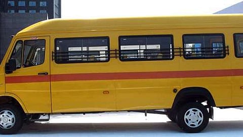 wrong to collect monthly installment forcefully from school van drivers says nagpur district collector