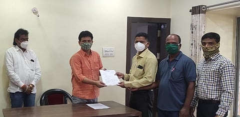 Forest Workers Say, Issue A Firearms License For Self-Defense Kolhapur Marathi News