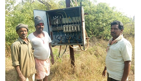 पुरंदर : विजेसाठी शेतकऱ्यांना भोगाव्या लागतात मरणयातना
