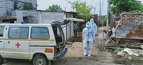 dead body was not aacepted by the family fear of Corona