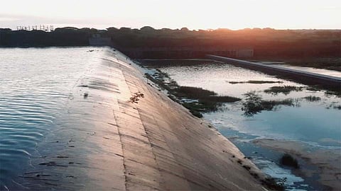 water of Phulenagar lake has reached the benefit area nashik sakal news