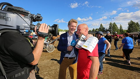 Kuvituskuvassa Ilkka Pyysalo Toni Niemisen haastattelussa vuonna 2015.