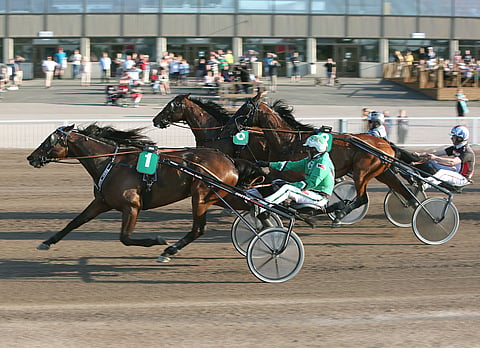 Bret Boko piti Antti Ojanperän tallin kaksikon takanaan Isokengässä.