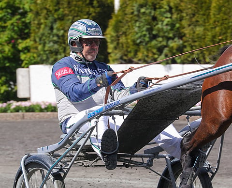 Timo Nurmoksen talli oli vauhdissa Örebrossa. Kuva: Anu Leppänen