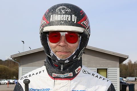 Mika Forss nähdään Milliondollarrhymen kärryillä. Kuva: Jarno Unkuri
