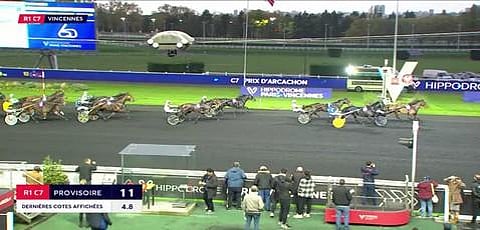 Emeraude de Bais ykkönen, Short In Cash kakkonen Vincennesissä.