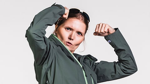 Sini Merikallio on tositv-tähti, avaruustutkija ja eläinlääkäri, joka arvostaa ihmisissä ja eläimissä kiltteyttä.
