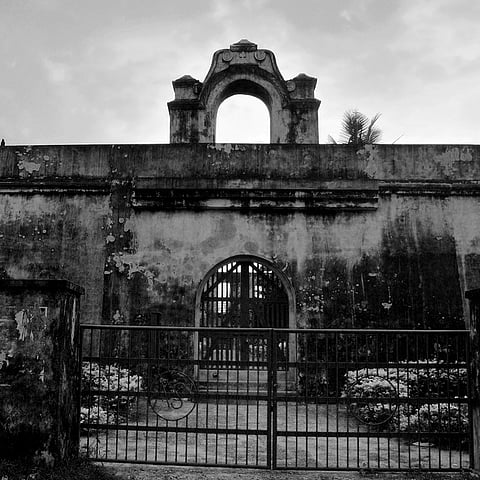 Angengo Fort, off the Arabian Sea at Travancore
Photo : Flickr / Thejas Panarkandy