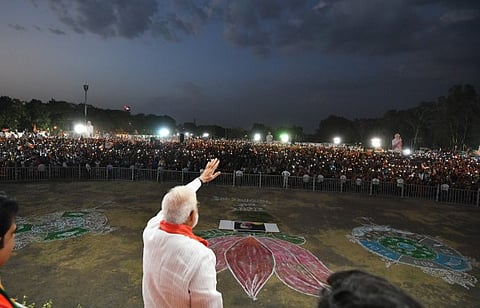 Photo: @narendramodi / Facebook