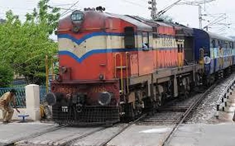 தெற்கு ரயில்வே: தீபாவளி சிறப்பு ரயில்கள் அறிவிப்பு