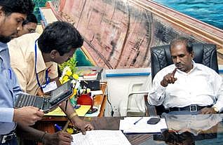 இடைதேர்தல் பாதுகாப்பில் 2,500 காவலர்கள்: சேலம் ஆட்சியர்