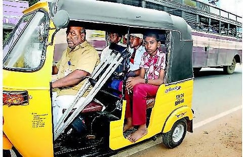 எங்களுக்கும் காலம் வரும்! - யாழினியும் சிவ சண்முகராஜாவும்