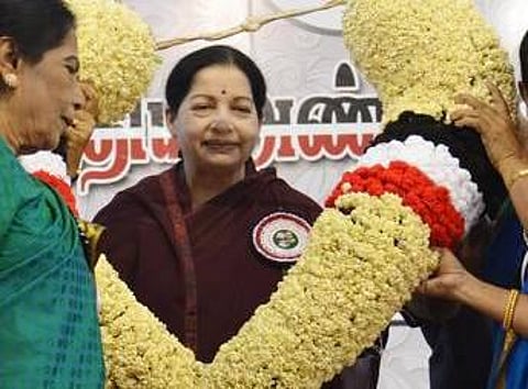 அதிமுக என்ற எக்ஸ்பிரஸ் ரயில் டெல்லி செங்கோட்டை எக்ஸ்பிரஸ் ஆக மாறும்: ஜெயலலிதா பேச்சு