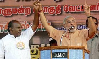 தே.மு.தி.கவுடன் கூட்டணி பேச்சுவார்த்தை நடக்கிறது: பொன்.ராதாகிருஷ்ணன் பேட்டி