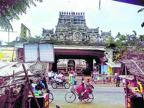 நாகப்பட்டினம்: ஆக்கிரமிப்பாளர்களின் பிடியில் சிக்கித் தவிக்கும் வைத்தீஸ்வரன்கோயில்