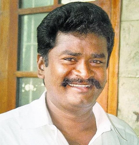 மு.க.அழகிரி பிறந்த நாள் விழா வழக்கம்போல் நடைபெறும்- நீக்கப்பட்ட நிர்வாகிகள் அறிவிப்பு
