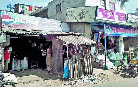 இரவில் வீட்டுக்குள் புகும் குடிமகன்கள்: அச்சத்தில் சென்னை புஷ்பா நகர் மக்கள்