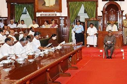 வேலைவாய்ப்பு இணையதளம் தொடங்குகிறது தமிழக அரசு