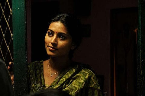 நட்சத்திரங்களுடன் என் வானம்..!: சினேகமுடன் சினேகா!
