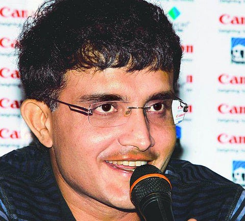 தோனியை இப்போது நீக்கினால் நிலைமை மேலும் மோசமாகும்: சௌரவ் கங்குலி கருத்து