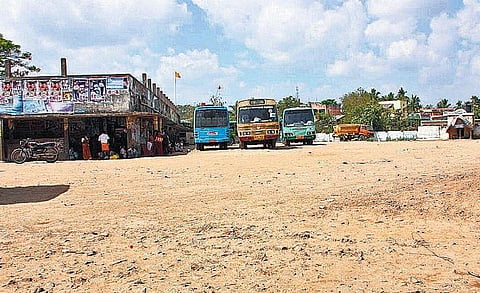 மூடநம்பிக்கையால் முடங்கிக்கிடக்கும் விழுப்புரம்!