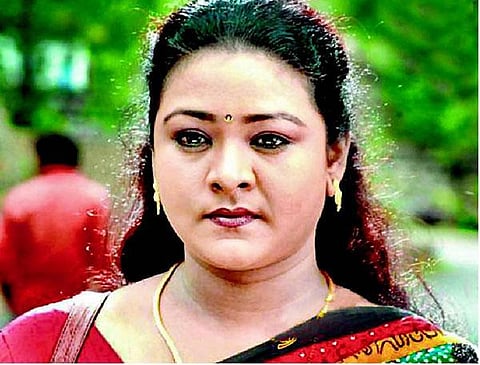 சுயநலமும் அல்பத்தனமும்தான் ஆண் காதலா?- ஷகிலா நேர்காணல்