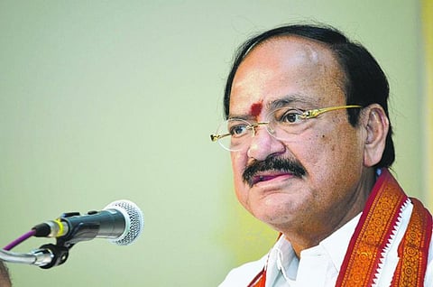 பவன் கல்யாண் பாஜகவுக்கு ஆதரவு அளித்தால் வரவேற்போம்- வெங்கய்ய நாயுடு பேட்டி