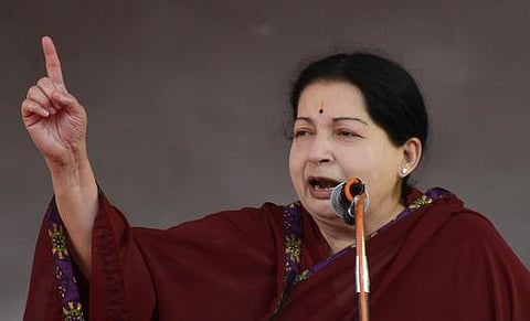 முல்லைப் பெரியாறு பிரச்சினையில் திமுக நாடகம்: கருணாநிதி மீது ஜெயலலிதா கடும் தாக்கு