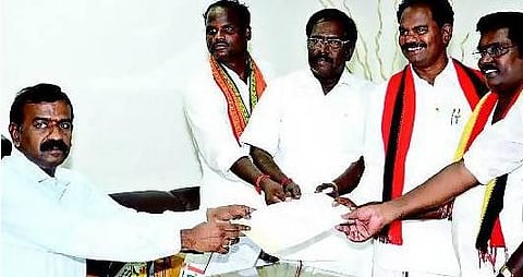 காஞ்சிபுரம், ஸ்ரீபெரும்புதூரில் 19 பேர் வேட்பு மனு தாக்கல்