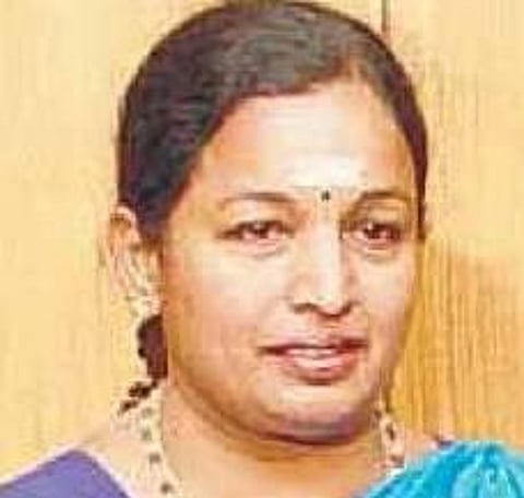 ஸ்டாலின் ஷேர் ஆட்டோவிலா அமெரிக்கா செல்கிறார்?- நடிகை சி.ஆர்.சரஸ்வதி பேட்டி