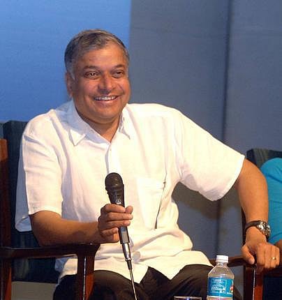மன்மோகன் சிங் ஆட்சியில் அபரிமிதமான வளர்ச்சி: பலவீனமான பிரதமர் என்ற குற்றச்சாட்டுக்கு பிரதமர் அலுவலகம் விளக்கம்