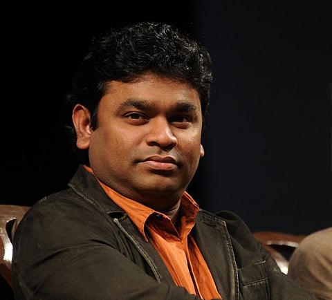 சுதாகரன் திருமண இசை நிகழ்ச்சிக்கு பணம் வாங்கவில்லை: ஜெ.வழக்கில் இசையமைப்பாளர் ஏ.ஆர்.ரகுமான் வாக்குமூலம்
