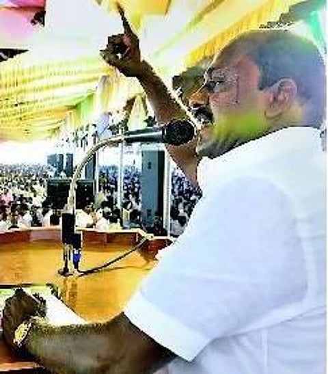 உணவுப் பாதுகாப்பு, தரக் கட்டுப்பாடு சட்டத்தைக் காட்டி மிரட்டல்: வணிகர் சங்க மாநாட்டில் குற்றச்சாட்டு