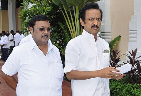 உயர்நிலைக் குழுவைக் கூட்ட திமுக முடிவு: அழகிரி மற்றும் திமுக விசுவாசிகளுக்கு மீண்டும் இடம்?