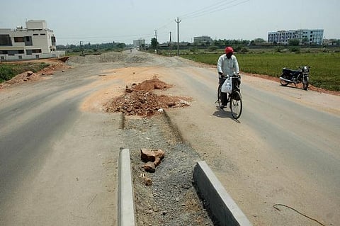 துறைமுக இணைப்பு சாலை திட்டத்தை பாஜக அரசு விரைந்து முடிக்குமா?