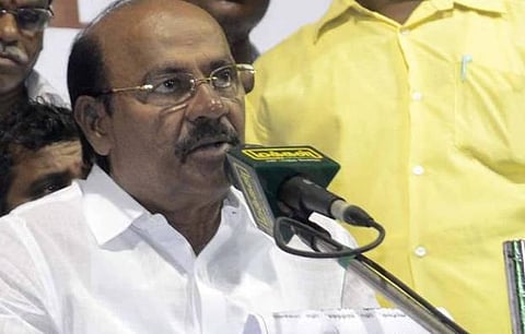 தமிழ் உள்பட 22 மொழிகளையும் ஆட்சி மொழியாக்குக: ராமதாஸ் வலியுறுத்தல்