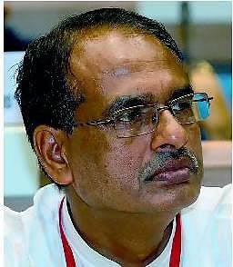 காங்கிரஸ் தலைவர் மிஸ்ரா மீது ம.பி. முதல்வர் சவுகான் அவதூறு வழக்கு