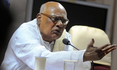 தமிழக ஆளுநர் மாற்றமா?: மோடியை சந்தித்தார் ரோசய்யா