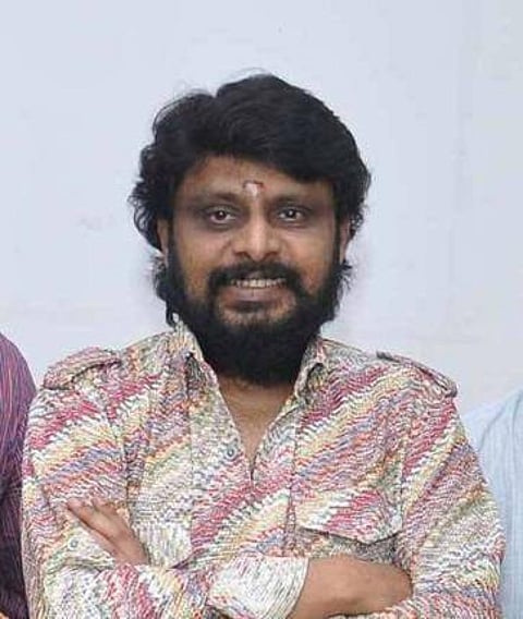 இயக்குநர் விக்ரமன் மனைவி மீது மோசடி, கொலை மிரட்டல் வழக்கு