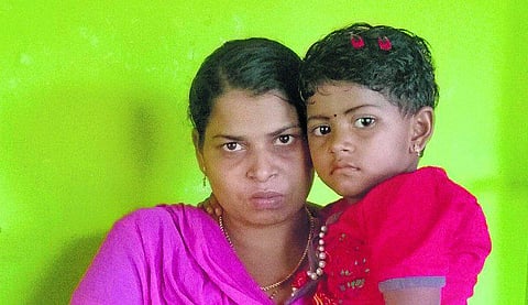 அப்பா எங்கேம்மா?