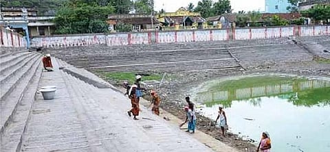 சங்குதீர்த்தக்குளம் சீரமைப்பு: ‘தி இந்து’ செய்தி எதிரொலி