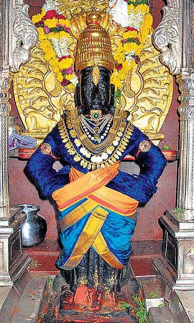 மனம் நிறைந்த மகிழ்ச்சிக்கு நாம சங்கீர்த்தனம்