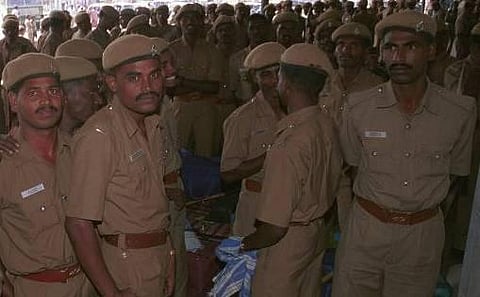 நிரந்தர அடிமைகளா நாங்கள்..?-தமிழ்நாடு சிறப்பு காவல் படை போலீஸார் ஆதங்கம்