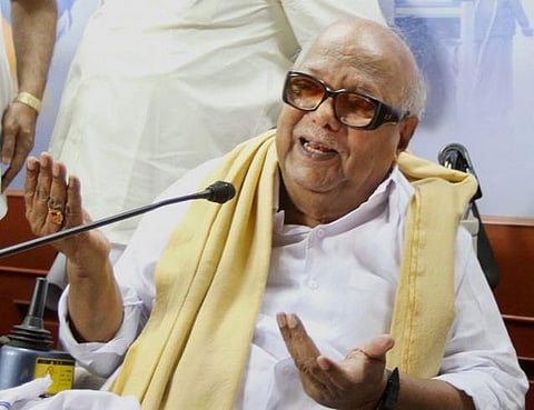 மேட்டூர் அணை நீர் இன்னும் கடைமடைக்கு செல்லாதது ஏன்?: கருணாநிதி கேள்வி