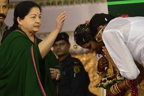 தன்னம்பிக்கையுடன் செயல்பட்டால் வெற்றி நிச்சயம்: திருமண விழாவில் முதல்வர் ஜெயலலிதா பேச்சு