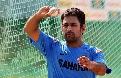 சுழற்பந்து வீச்சாளர்களுக்கு தோனி பாராட்டு